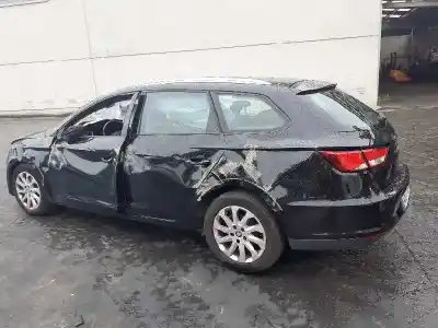 Vehicul casat seat leon st (5f8) fr al anului 2014 alimentat czc