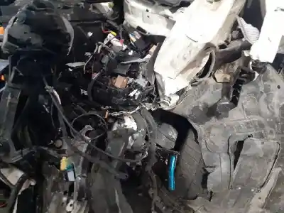 Veículo de Sucata kia niro e-niro drive do ano 2019 alimentado 