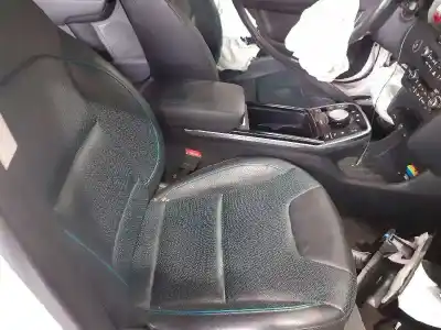 Veículo de Sucata kia niro e-niro drive do ano 2019 alimentado 