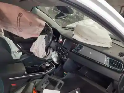 Veículo de Sucata kia niro e-niro drive do ano 2019 alimentado 