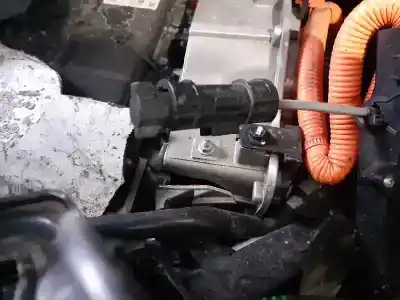 Veículo de Sucata kia niro e-niro drive do ano 2019 alimentado 