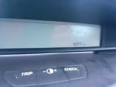 Vehicul casat citroen c4 sedan collection al anului 2010 alimentat 9hz