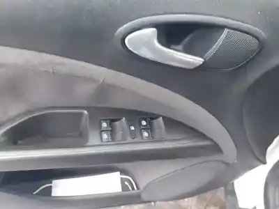 Veículo de Sucata seat altea xl (5p5, 5p8) 1.6 tdi do ano 2012 alimentado cayc