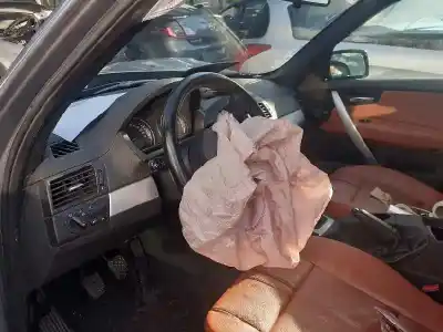 Veículo de Sucata bmw x3 (e83) 2.0d do ano 2007 alimentado n47d20a