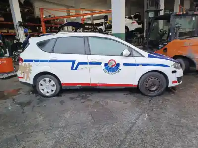 Vehicul casat seat altea xl (5p5, 5p8) 1.6 tdi al anului 2011 alimentat cay