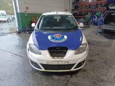 Veículo de Sucata SEAT ALTEA XL (5P5, 5P8) 1.6 TDI do ano 2011 alimentado CAY