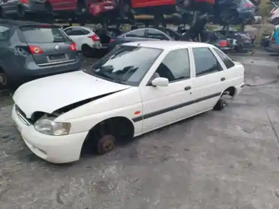 Veículo de Sucata FORD ESCORT VI (GAL, AAL, ABL) 1.3 do ano 1997 alimentado J4B,J6A