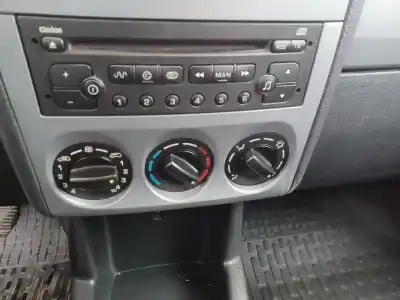 Veículo de Sucata PEUGEOT PARTNER MONOSPACE (5_, G_) 1.6 HDI 90 do ano 2007 alimentado 9HX (DV6ATED4)