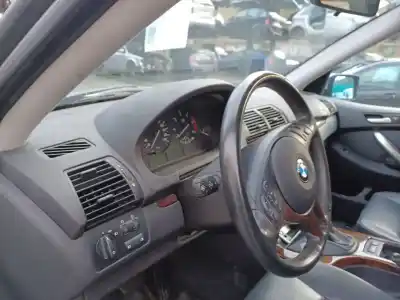 Scrapping Vehicle bmw x5 (e53) 3.0 d of the year 2002 powered m57 d30 (306d1)