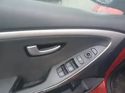 Здавання транспортного засобу hyundai i30 (gd) 1.6 crdi року 2015 потужний d4fb