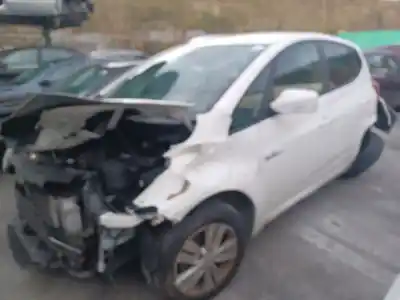 Veículo de Sucata hyundai ix20 (jc) 1.6 crdi do ano 2014 alimentado d4fb