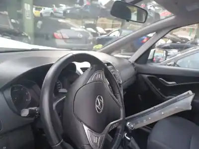 Veículo de Sucata hyundai ix20 (jc) 1.6 crdi do ano 2014 alimentado d4fb