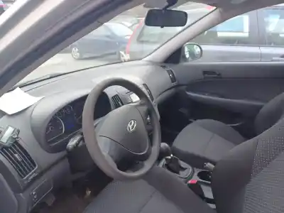Scrapping Vehicle hyundai i30 (fd) 1.6 crdi of the year 2011 powered d4fb