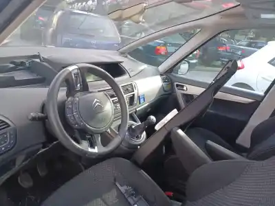 Здавання транспортного засобу citroen c4 grand picasso i (ua_) 1.8 i 16v року 2010 потужний 6fy (ew7a)