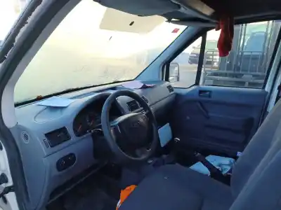 Здавання транспортного засобу ford tourneo connect 1.8 tdci /tddi /di року 2005 потужний bhpa,p7pa,p7pb,r2pa