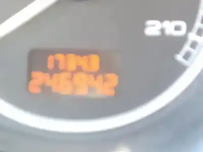 Veículo de Sucata peugeot 307 (3a/c) 1.6 16v do ano 2002 alimentado nfu (tu5jp4)