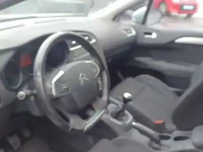 Veículo de Sucata CITROEN C4 II (NC_) 1.6 HDI 115 do ano 2013 alimentado 9HD (DV6C)