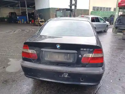 Sloopvoertuig bmw 3 (e46) 320 d van het jaar 2002 aangedreven m47 d20 (204d4)