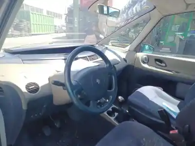 Здавання транспортного засобу renault espace iv (jk0/1_) 2.2 dci (jk0h) року 2002 потужний g9t742