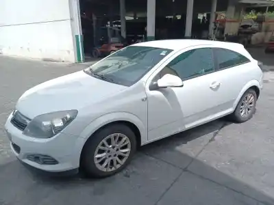 Scrapping Vehicle OPEL ASTRA H GTC (A04) 1.7 CDTI (L08) of the year 2010 powered Z17DTR
