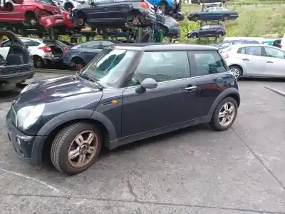 Здавання транспортного засобу MINI MINI (R50, R53) ONE року 2005 потужний W10 B16 A