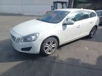 Здавання транспортного засобу VOLVO V60 I (155) 1.6 DRIVE року 2012 потужний D 4162 T