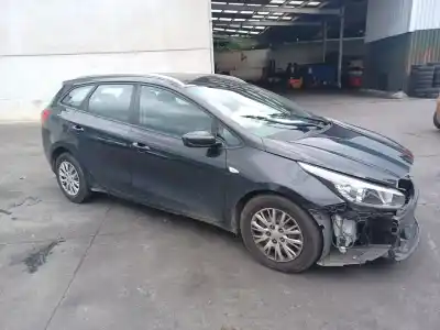 Sloopvoertuig kia cee'd sportswagon (jd) 1.6 crdi 110 van het jaar 2017 aangedreven d4fb