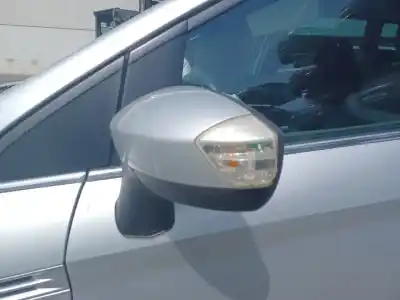 Vehicul casat ford kuga i 2.0 tdci al anului 2012 alimentat ufda