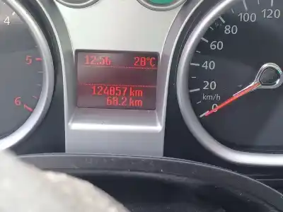 Vehicul casat ford kuga i 2.0 tdci al anului 2012 alimentat ufda