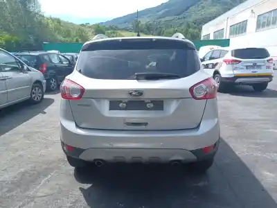 Vehicul casat ford kuga i 2.0 tdci al anului 2012 alimentat ufda