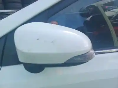 Veículo de Sucata toyota auris (_e18_) 2.0 d-4d (ade186_) do ano 2014 alimentado 1ad-ftv