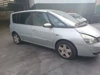 Veicolo di demolizione renault espace iv (jk0/1_) 2.2 dci (jk07) dell'anno 2004 alimentato g9t 645