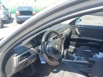 Scrapping Vehicle bmw 3 (e90) 320 d of the year 2005 powered m47 d20 (204d4),n47 d20 a,n47 d20 c