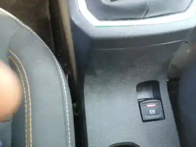 Veículo de Sucata dacia sandero iii 1.0 sce 65 do ano 2022 alimentado h4de4