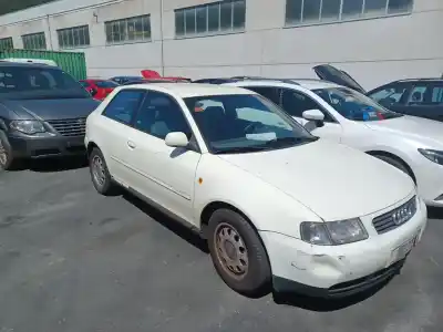 Здавання транспортного засобу audi a3 (8l1) 1.8 року 2000 потужний agn,apg