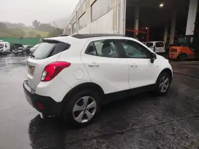 Veículo de Sucata opel                                               mokka / mokka x (j13)                                                                                                                                                                                                                                      1.6 cdti 4x4 (_76)                                                                                                                                                                                                                                         do ano 2016 alimentado b16dth