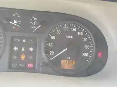 Здавання транспортного засобу opel                                               vivaro a furgón (x83)                                                                                                                                                                                                                                      2.5 dti (f7) року 2004 потужний g9u 730