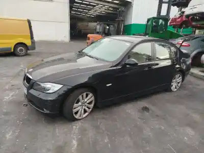 Scrapping Vehicle BMW 3 (E90) 320 D of the year 2004 powered M47 D20 (204D4)