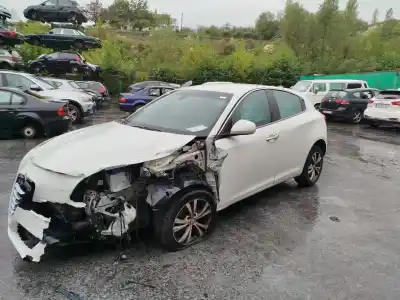 Здавання транспортного засобу ALFA ROMEO GIULIETTA (940_) 1.6 JTDM (940FXD1A) року 2013 потужний 940 A3.000