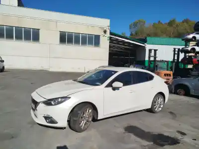 Veículo de Sucata MAZDA 3 SEDÁN (BM_, BN_) 2.2 D do ano 2014 alimentado SHY4,SHY6
