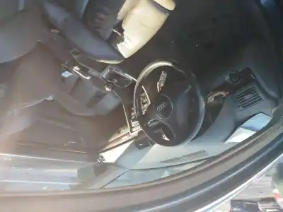 Здавання транспортного засобу audi a4 b6 (8e2) 2.5 tdi quattro року 2001 потужний ake,bau,bdh Здавання транспортного засобу audi a4 b6 (8e2) 2.5 tdi quattro року 2001 потужний ake,bau,bdh