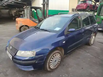 Scrapping Vehicle FIAT STILO (192_) 1.4 16V (192AXH1B, 192BXH1B) of the year 2005 powered 843 A1.000