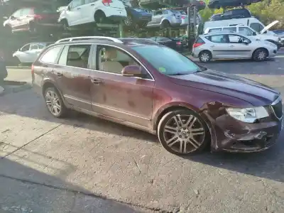 Здавання транспортного засобу skoda superb ii ranchera familiar (3t5) 2.0 tdi 16v року 2011 потужний cff