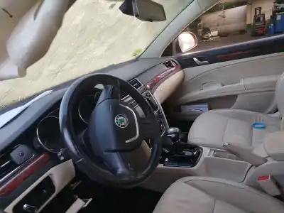 Здавання транспортного засобу skoda superb ii ranchera familiar (3t5) 2.0 tdi 16v року 2011 потужний cff