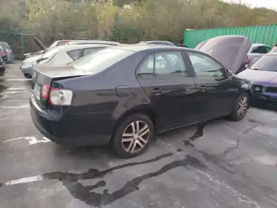 Sloopvoertuig volkswagen jetta iii (1k2) 1.9 tdi van het jaar 2001 aangedreven bxe