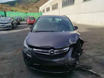 Здавання транспортного засобу opel zafira tourer c (p12) 2.0 cdti (75) року 2012 потужний a 20 dt,b 20 dtj,d 20 dtj,y 20 dtj,z 20 dtj