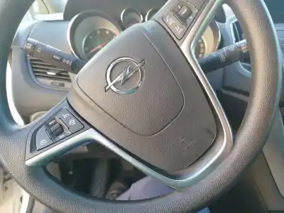 Здавання транспортного засобу opel zafira tourer c (p12) 1.6 cdti (75) року 2016 потужний b16dtj