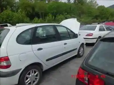 Здавання транспортного засобу renault scenic (ja..) 1.9 dti diesel cat року 1999 потужний 