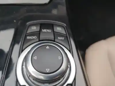 Veículo de Sucata bmw 5 (f10) 535 i do ano 2010 alimentado n55 b30 a