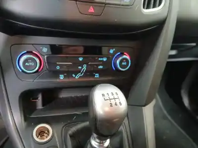 Veículo de Sucata ford focus iii 1.5 tdci do ano 2018 alimentado xwda